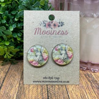 AT0201 Vintage Pink Bunny Wood & Resin Stud Earrings 20mm