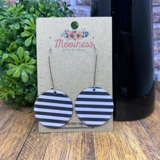 PE1504 Black & White Stripes Drop Hook Wood & Resin Earrings 30mm